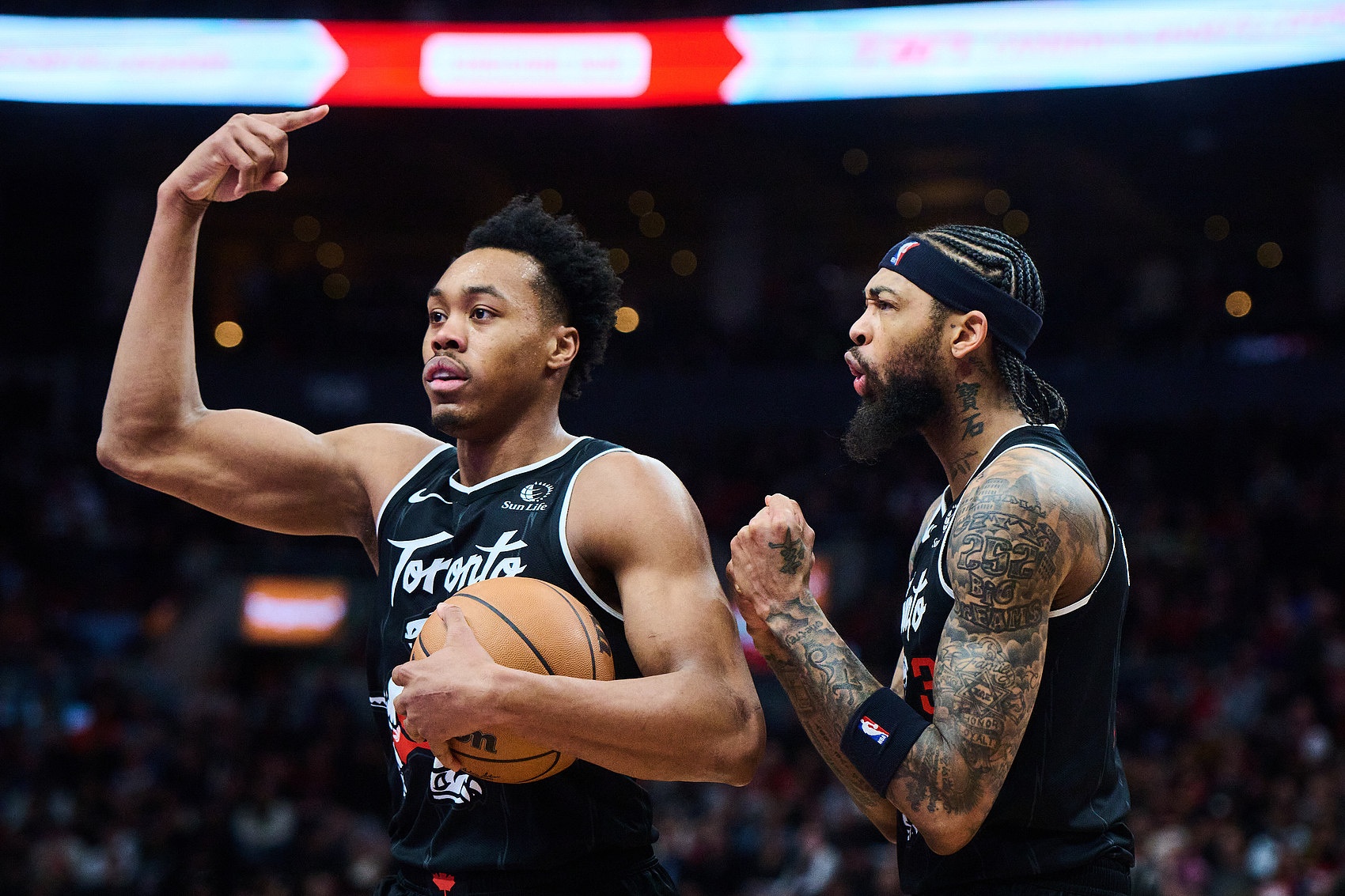 MK体育官方入口-NBA彩经：凯尔特人胜尼克斯锁东部第二 勇士击退湖人
